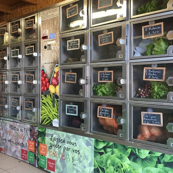 Photos de boites en verres avec des légumes